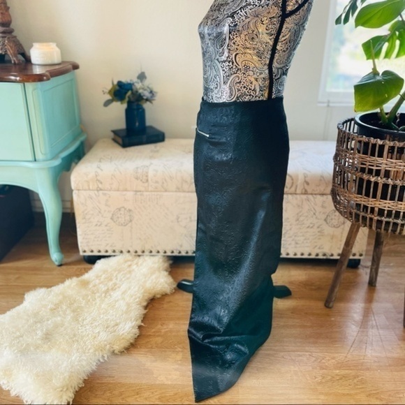 NWT Thomas Wylde Pollen Asymmetric Midi Skirt in Beesting Thorn Midnight Black - Picture 8 of 10